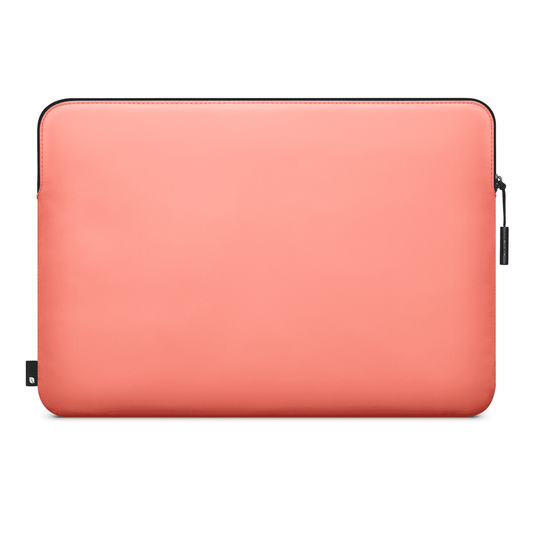 جراب Incase Compact المصنوع من النايلون MacBook Pro 15 و 16 بوصة - لون مرجاني