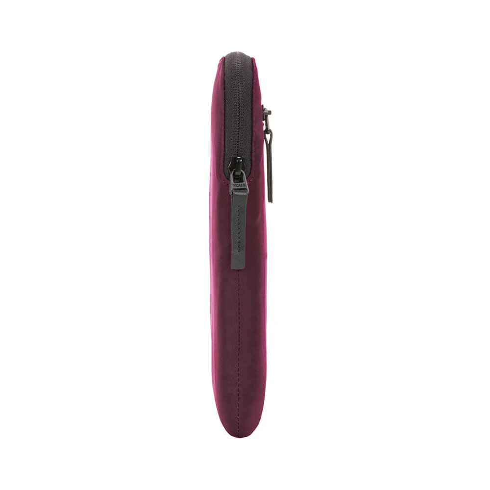 Incase Compact Sleeve in Flight Nylon for 13" MacBook Pro & 13" MacBook Air - Mulberry