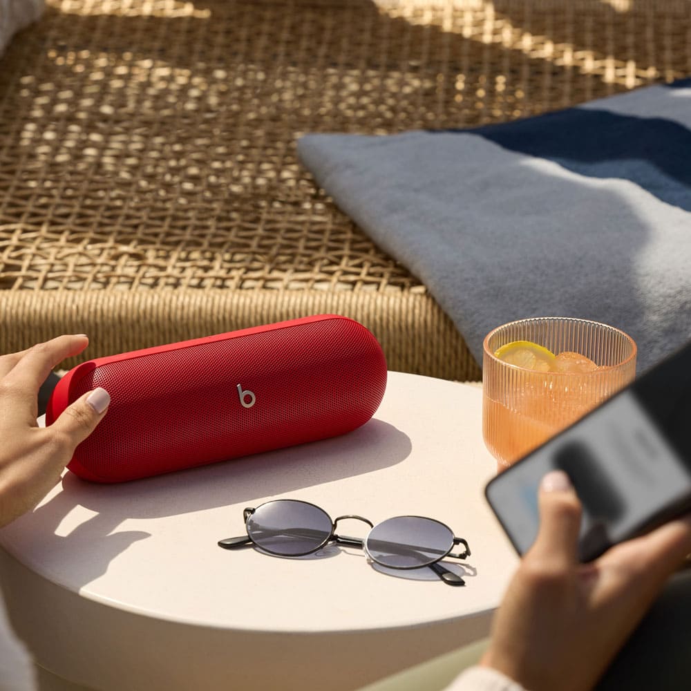 Beats Pill - Statement Red tradeline 7