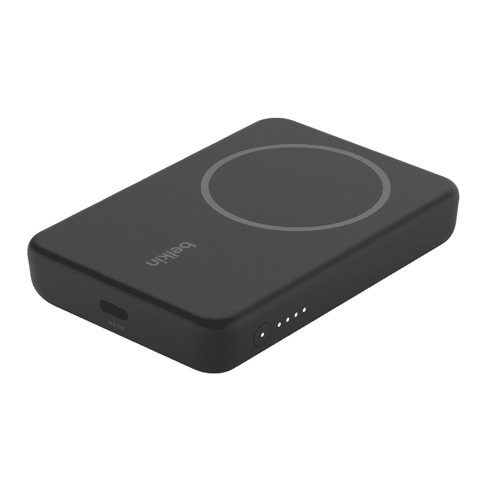 باور بنك Belkin BoostCharge مغناطيسي لاسلكي 5,000 مللي أمبير مع حامل - أسود