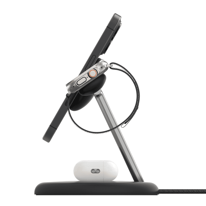 Belkin BoostCharge Pro 3-in-1 Magnetic Charging Stand with Qi2 Fast Wireless Charging 15W - Black